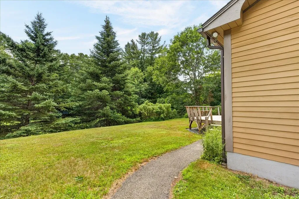 59 Union Street Ellsworth ME 04605