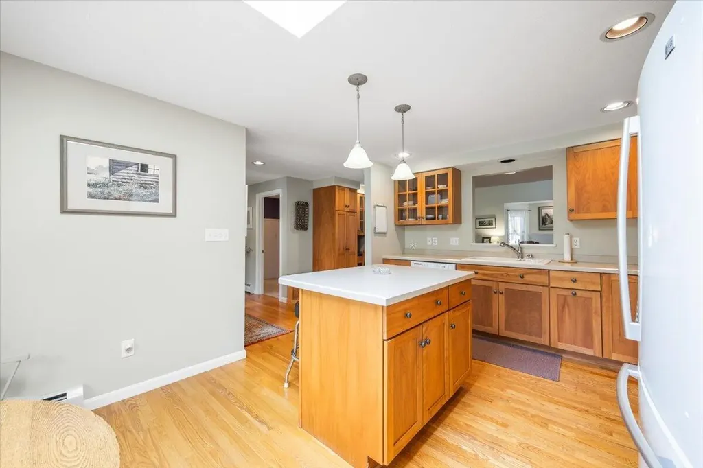 10 Shiretowne Common Drive Kennebunk ME 04043
