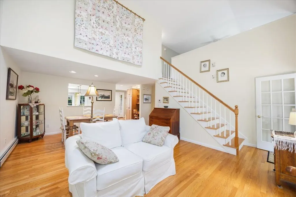 10 Shiretowne Common Drive Kennebunk ME 04043
