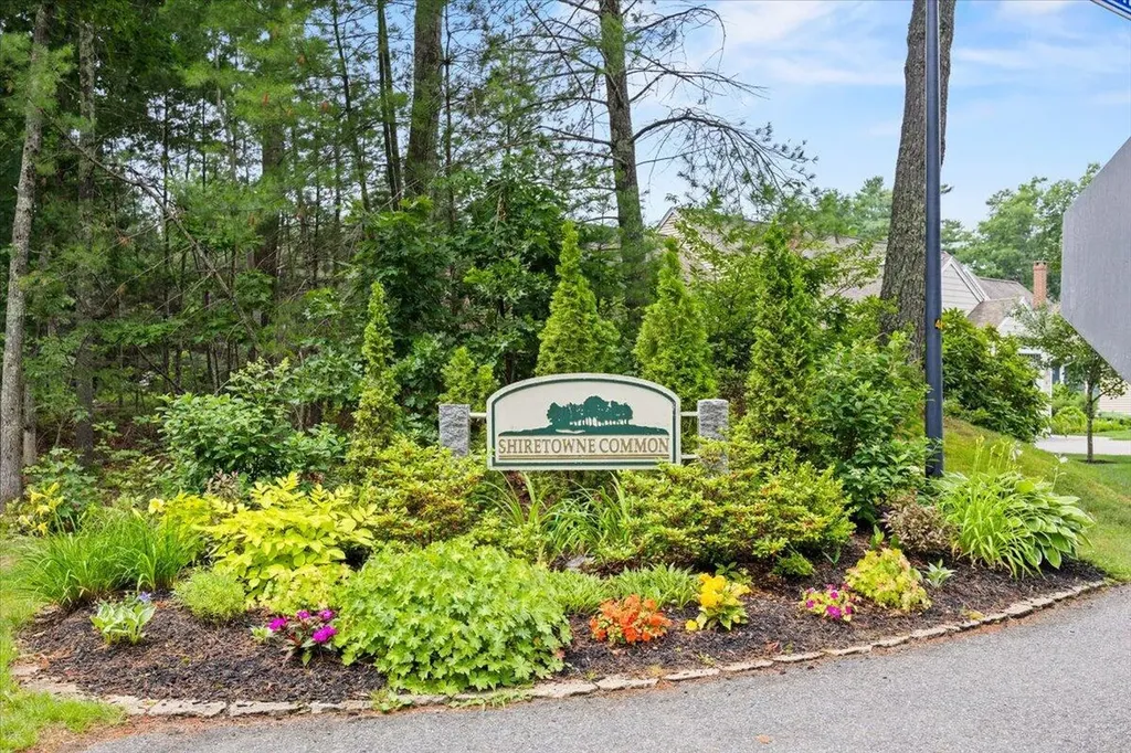 10 Shiretowne Common Drive Kennebunk ME 04043