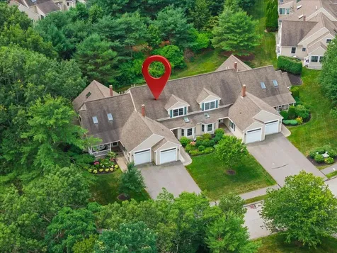 10 Shiretowne Common Drive Kennebunk ME 04043