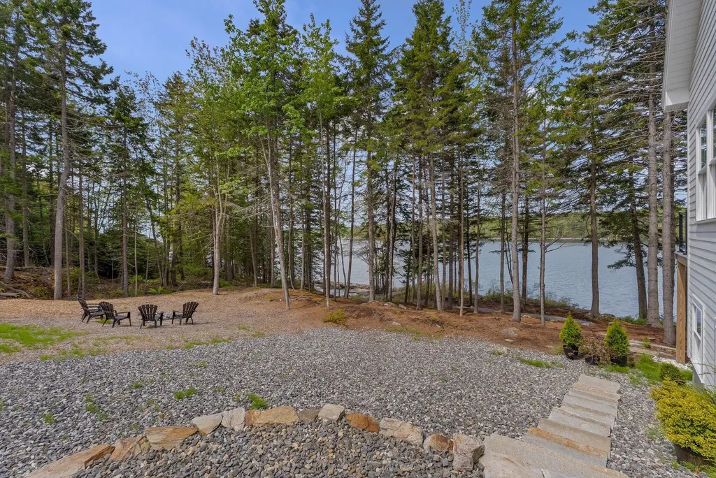 12 Parthas Court Harpswell ME 04079