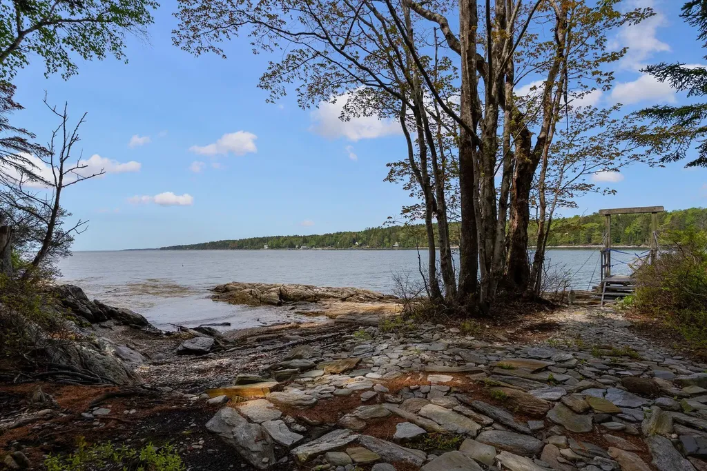 12 Parthas Court Harpswell ME 04079