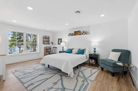 12 Parthas Court Harpswell ME 04079