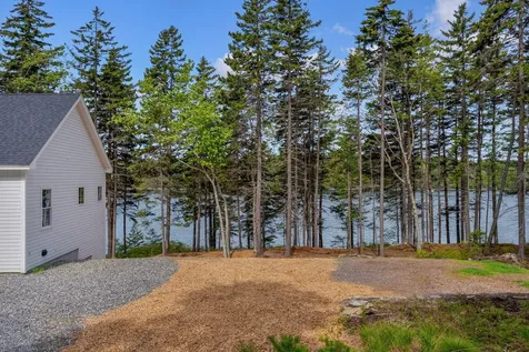 12 Parthas Court Harpswell ME 04079