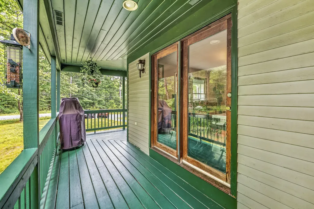 127 Little Falls Road Hollis ME 04042