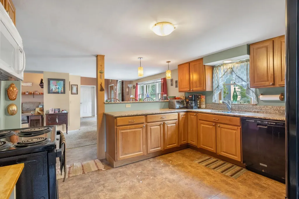 146 Anthoine Street South Portland ME 04106