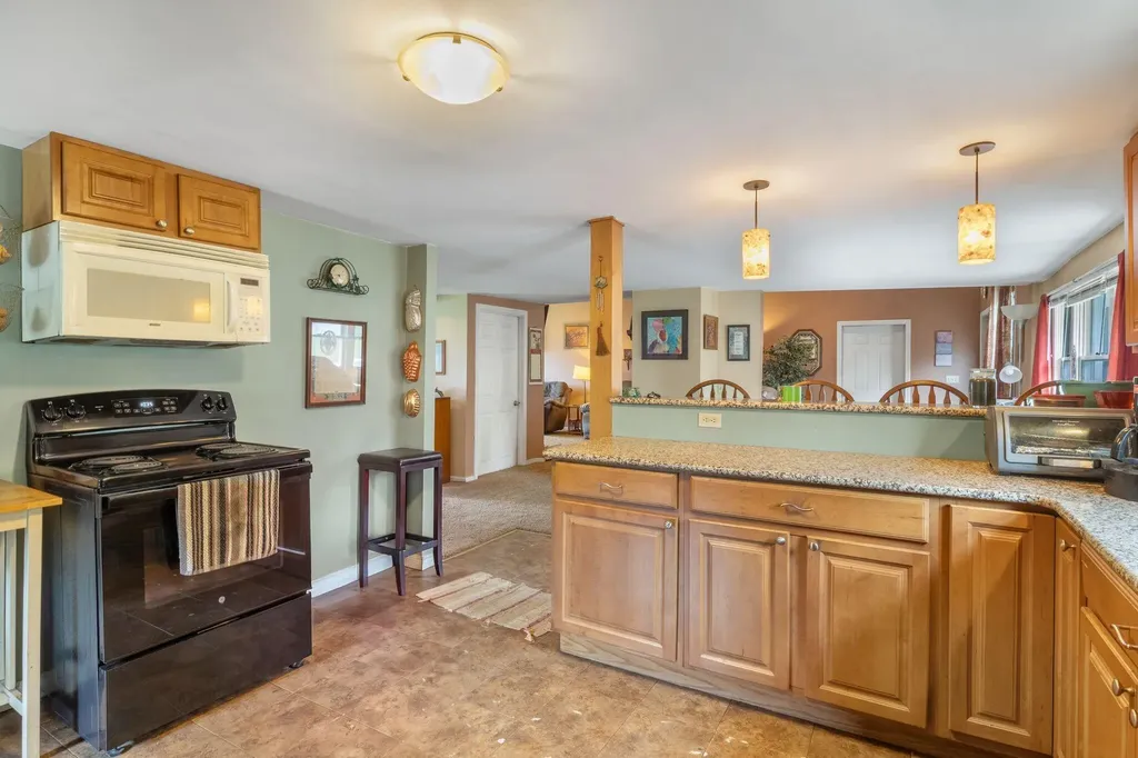 146 Anthoine Street South Portland ME 04106