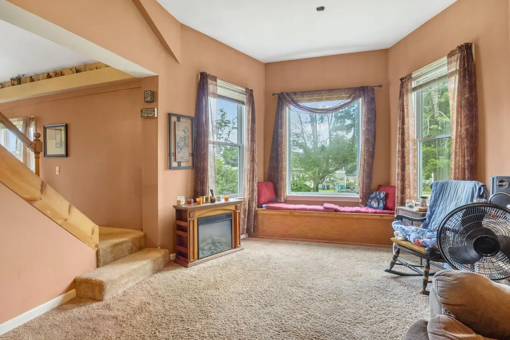 146 Anthoine Street South Portland ME 04106