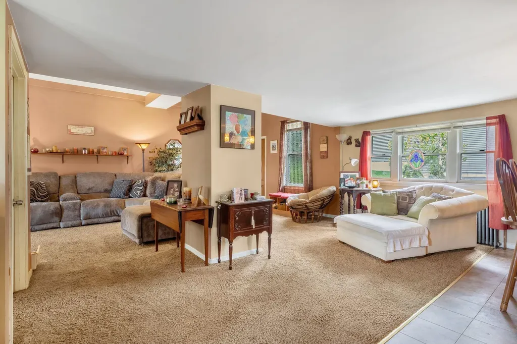 146 Anthoine Street South Portland ME 04106