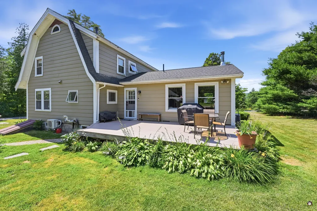 14 Dry Point Road Rome ME 04963
