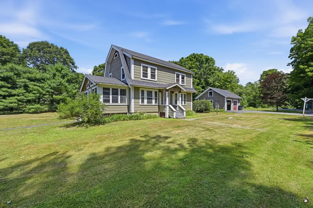 14 Dry Point Road Rome ME 04963