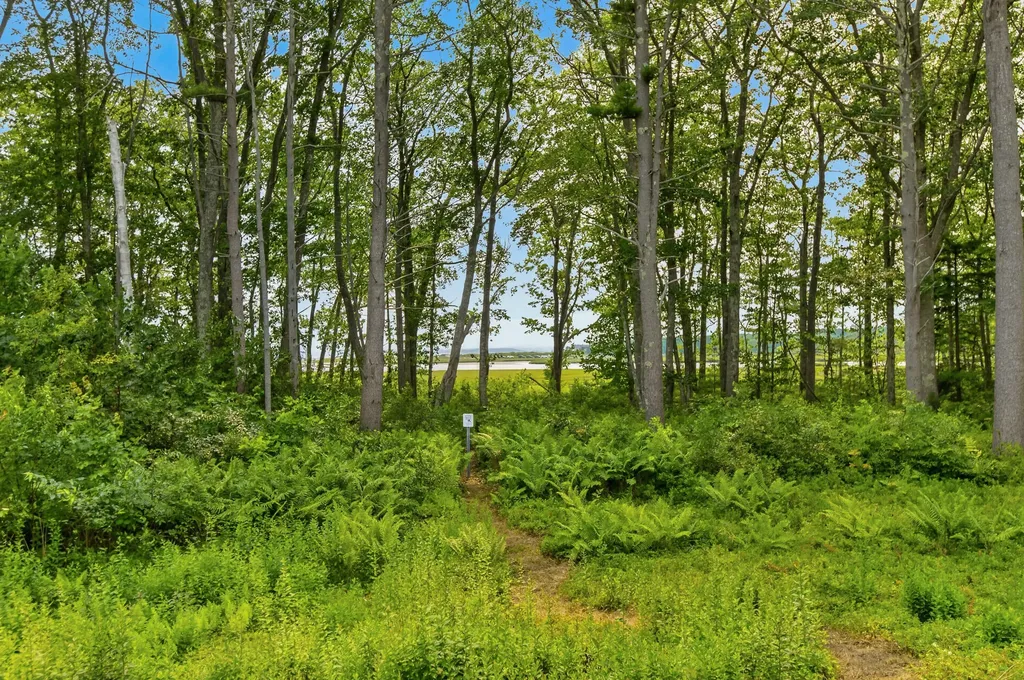23 Admiral's Way Kennebunk ME 04043