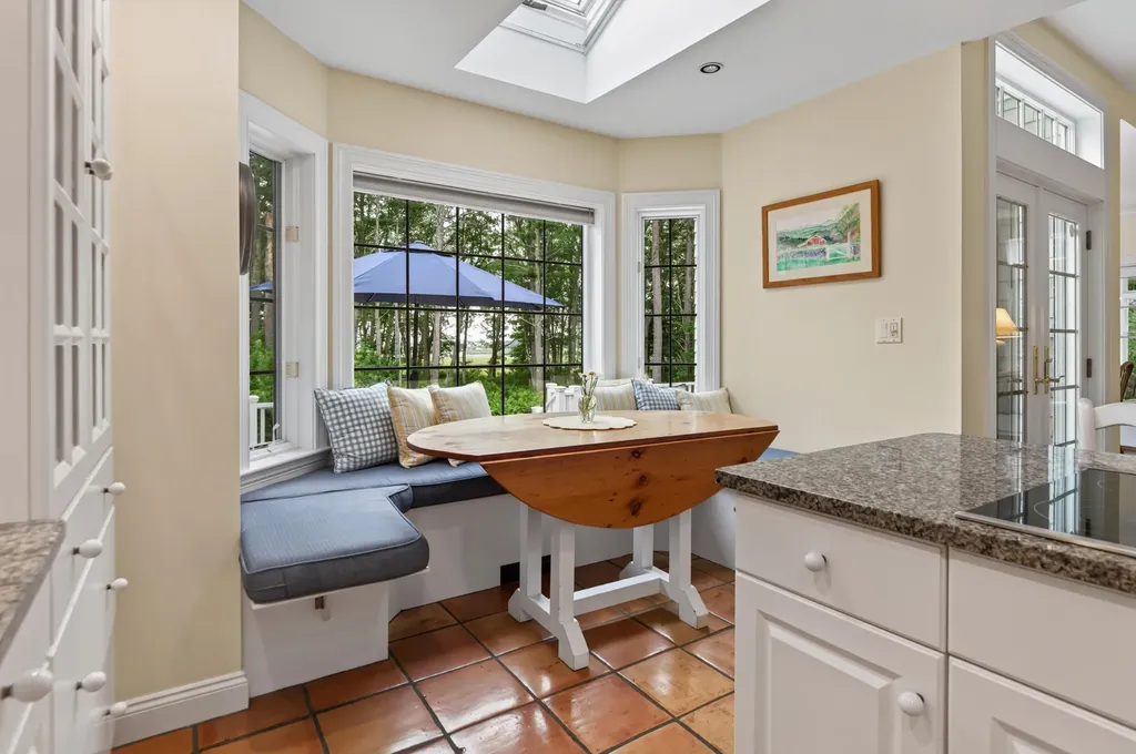 23 Admiral's Way Kennebunk ME 04043