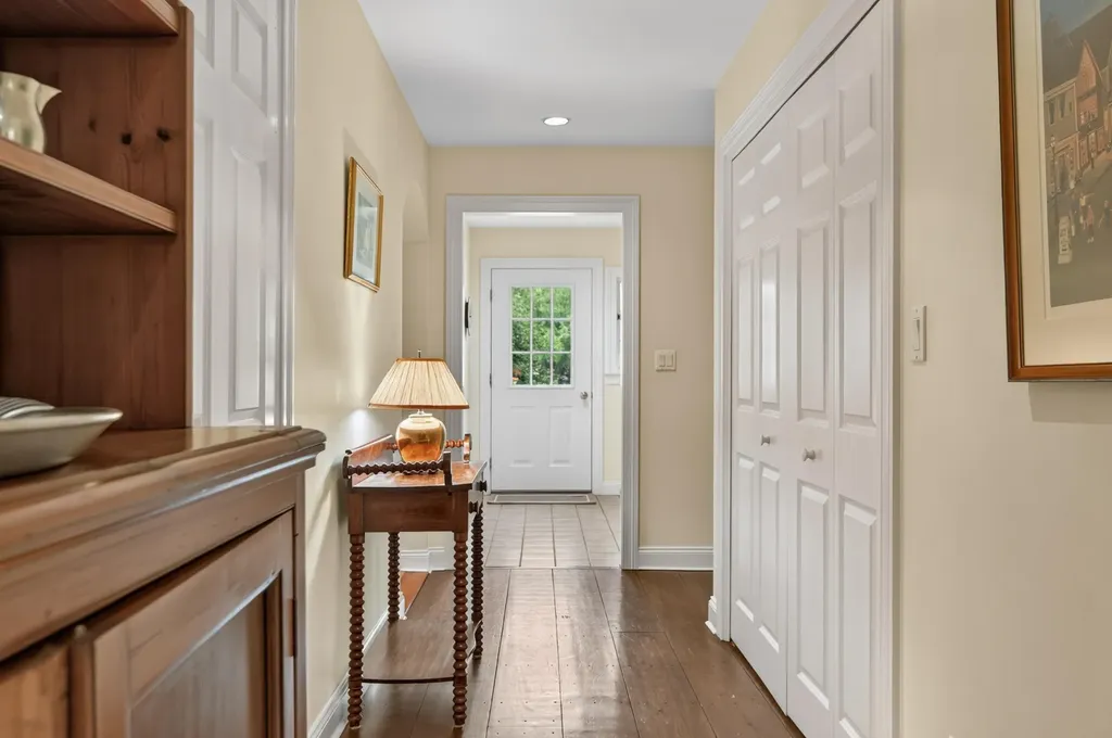 23 Admiral's Way Kennebunk ME 04043