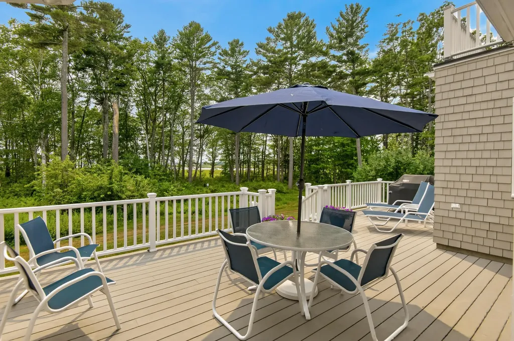 23 Admiral's Way Kennebunk ME 04043