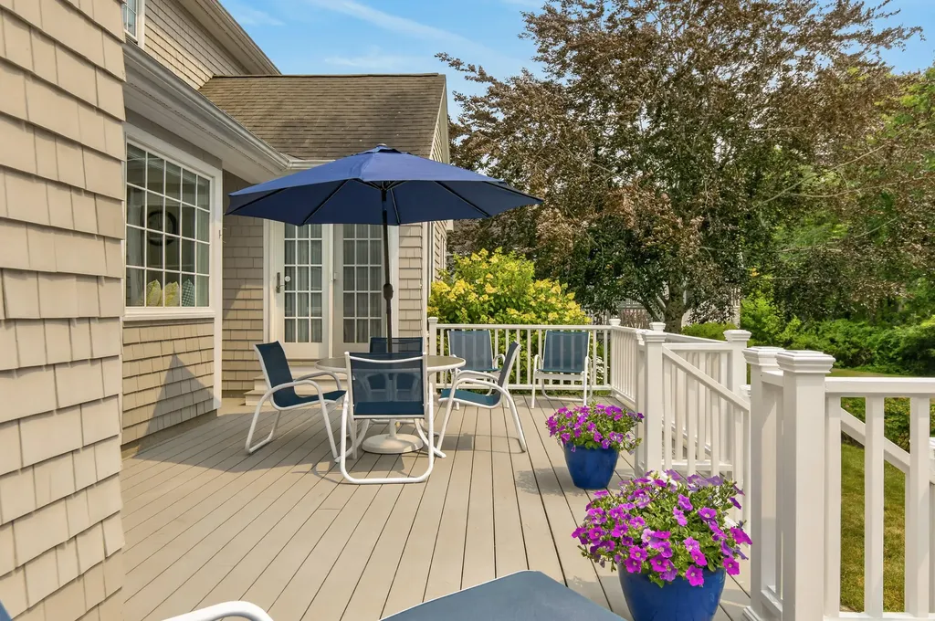 23 Admiral's Way Kennebunk ME 04043