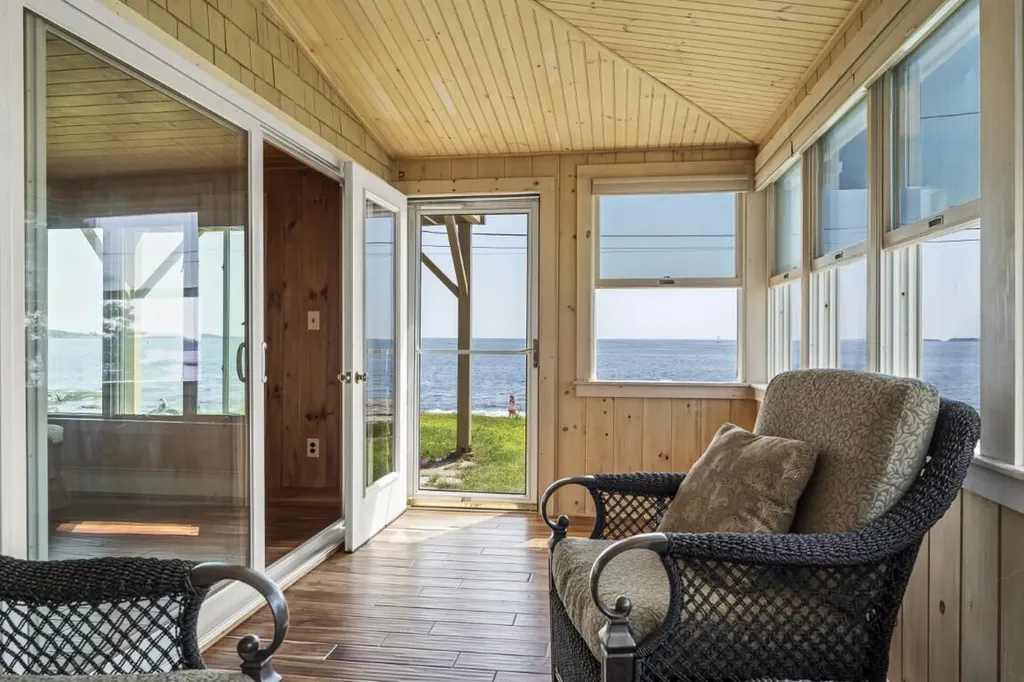 113 Shore Road Boothbay ME 04544