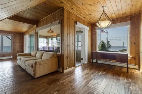 113 Shore Road Boothbay ME 04544