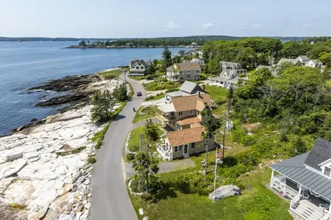 113 Shore Road Boothbay ME 04544