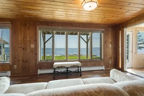 113 Shore Road Boothbay ME 04544