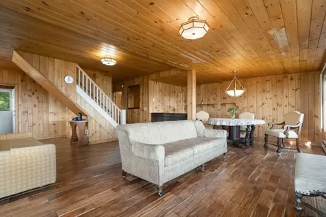 113 Shore Road Boothbay ME 04544