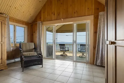 113 Shore Road Boothbay ME 04544