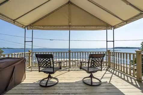 113 Shore Road Boothbay ME 04544