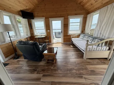 113 Shore Road Boothbay ME 04544