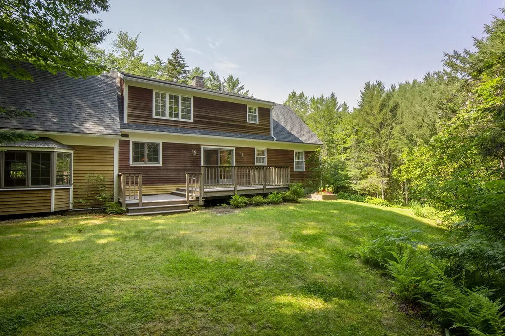 100 Mistic Avenue Rockport ME 04856