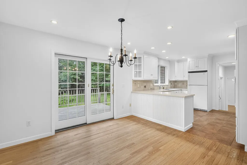 100 Mistic Avenue Rockport ME 04856