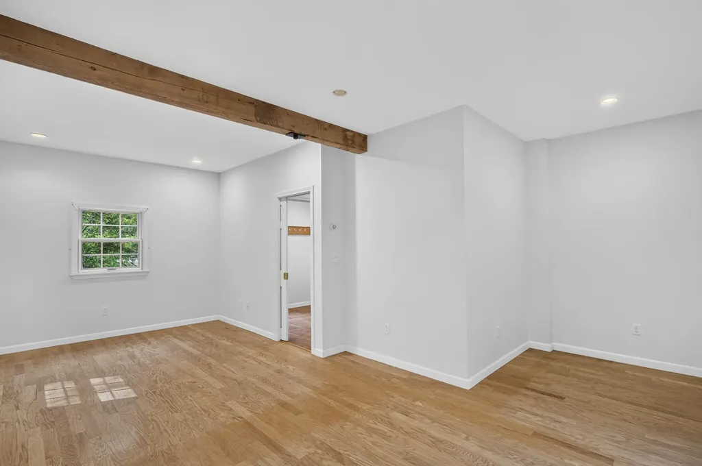 100 Mistic Avenue Rockport ME 04856