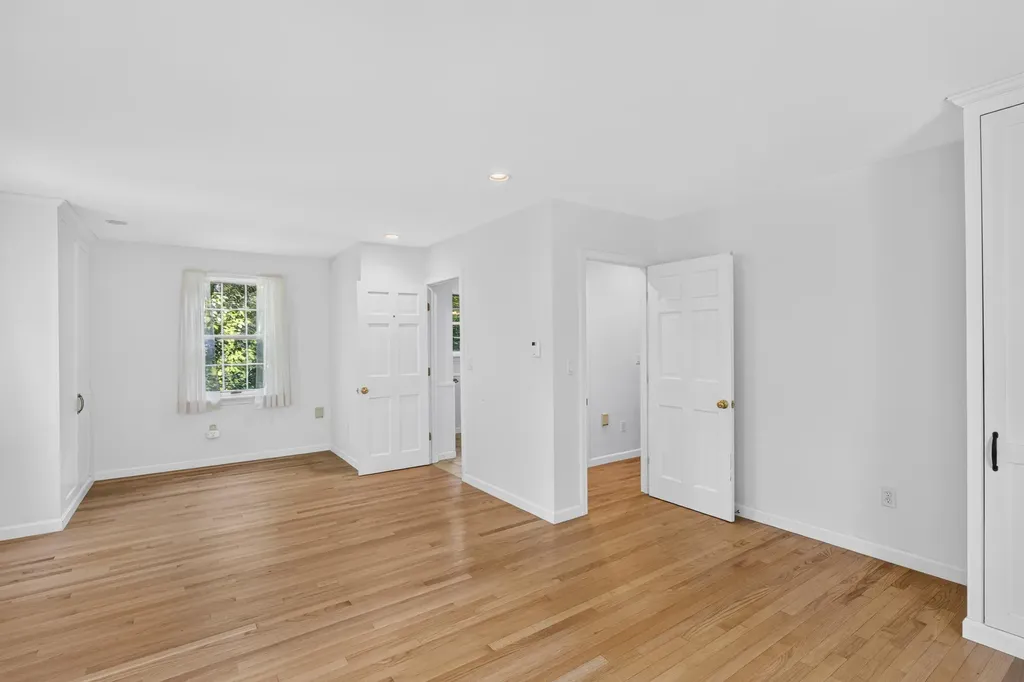 100 Mistic Avenue Rockport ME 04856