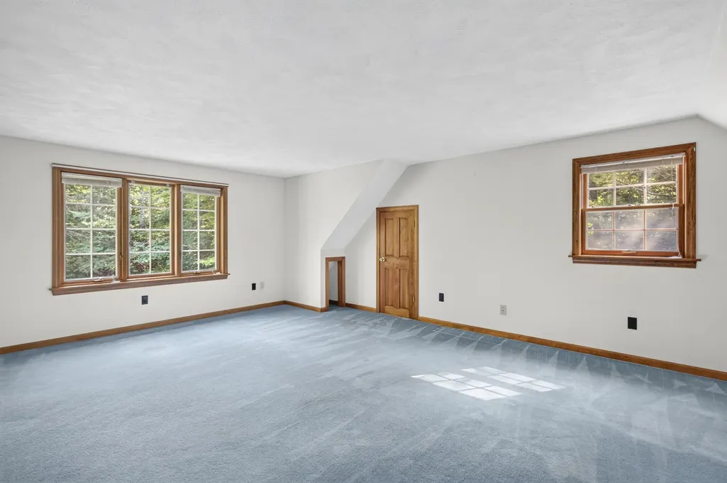 100 Mistic Avenue Rockport ME 04856