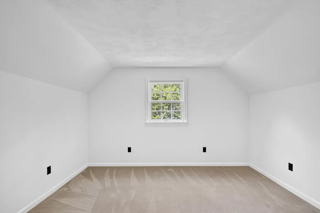 100 Mistic Avenue Rockport ME 04856