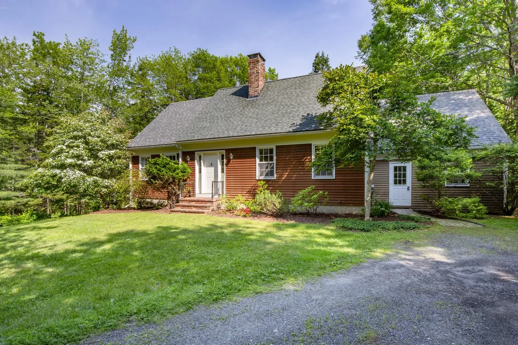 100 Mistic Avenue Rockport ME 04856