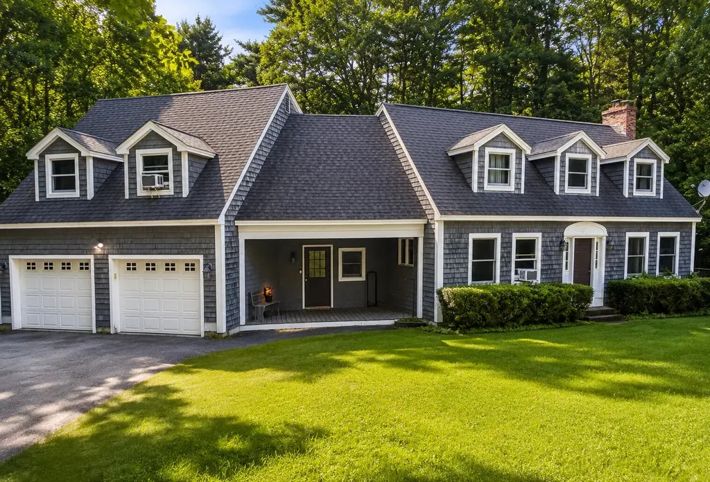 5 Tall Pine Circle Standish ME 04084