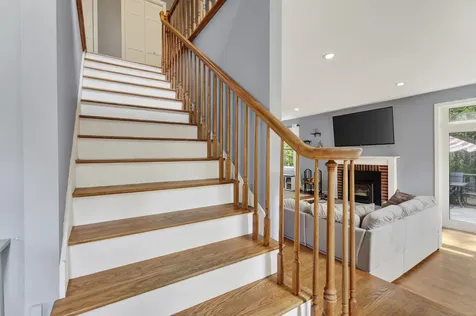 5 Tall Pine Circle Standish ME 04084