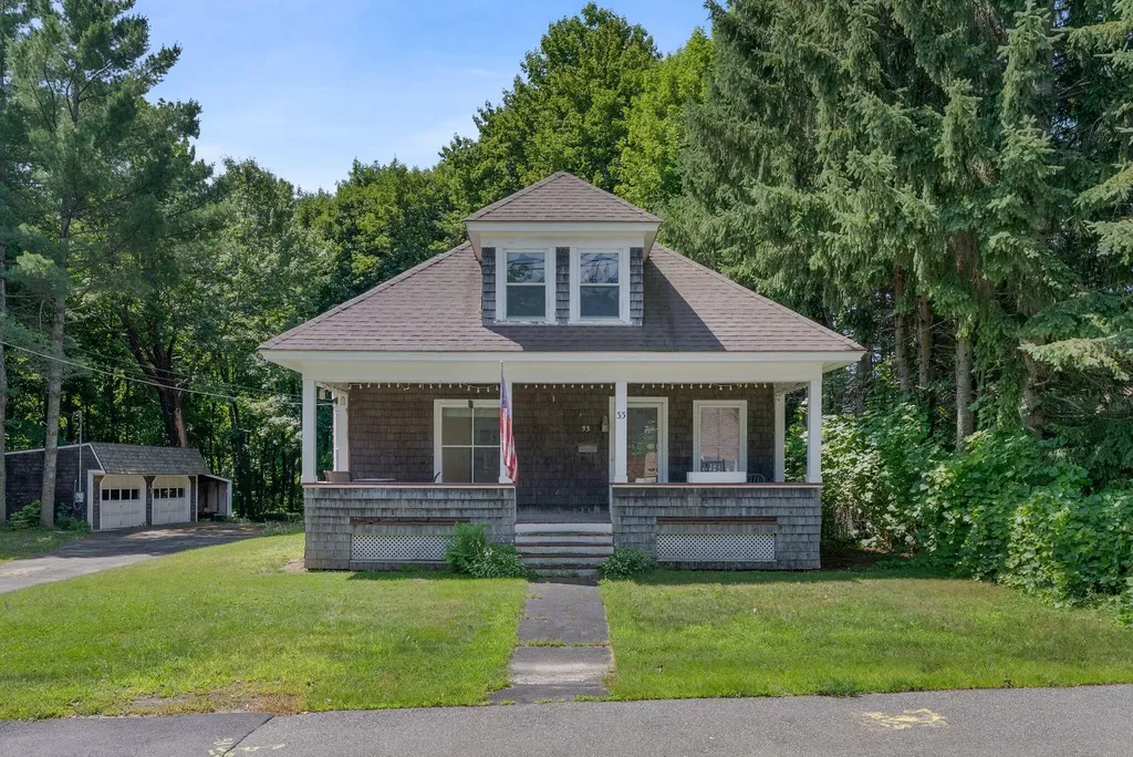 33 Western Avenue Fairfield ME 04937