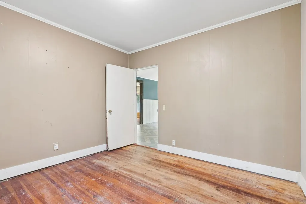 33 Western Avenue Fairfield ME 04937