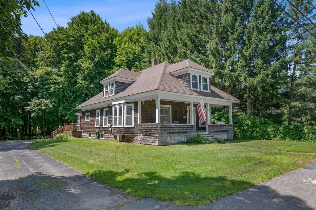 33 Western Avenue Fairfield ME 04937
