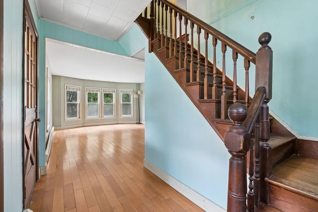 33 Western Avenue Fairfield ME 04937