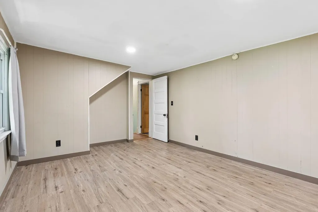 33 Western Avenue Fairfield ME 04937