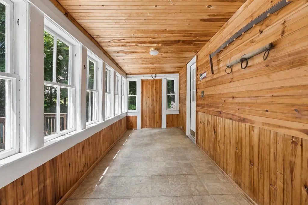 33 Western Avenue Fairfield ME 04937