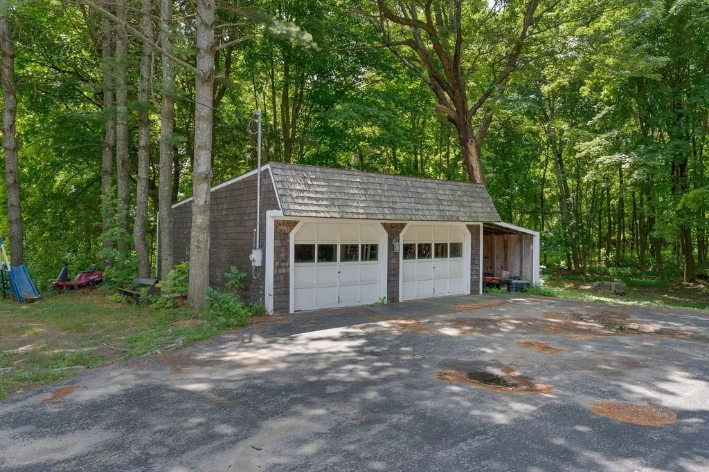 33 Western Avenue Fairfield ME 04937