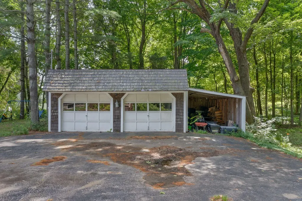 33 Western Avenue Fairfield ME 04937