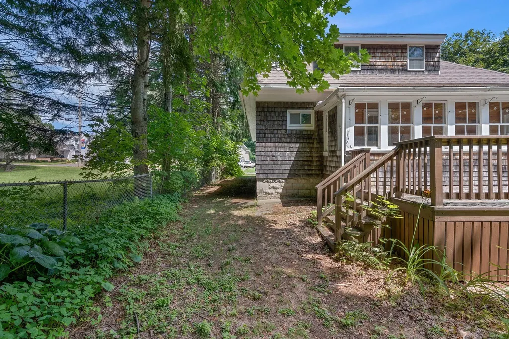 33 Western Avenue Fairfield ME 04937