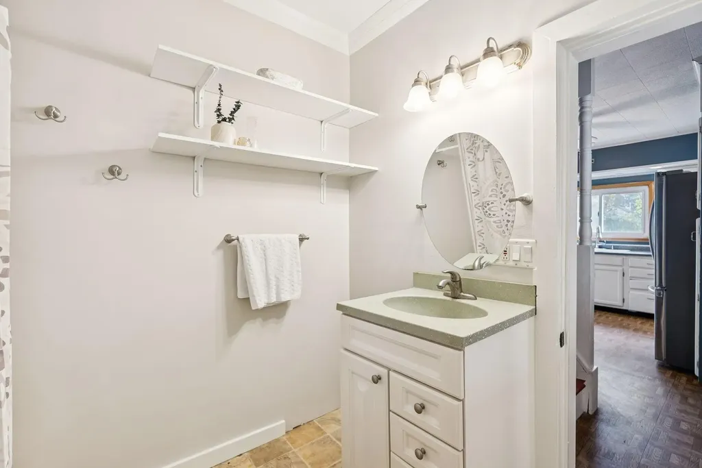 33 Western Avenue Fairfield ME 04937