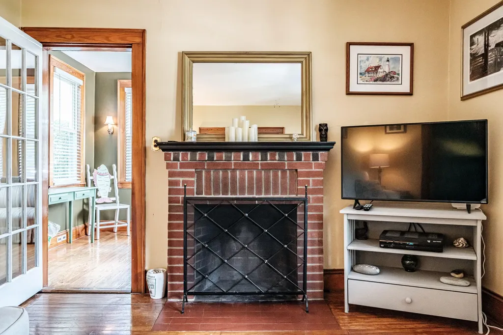 16 Richmond Street Portland ME 04103