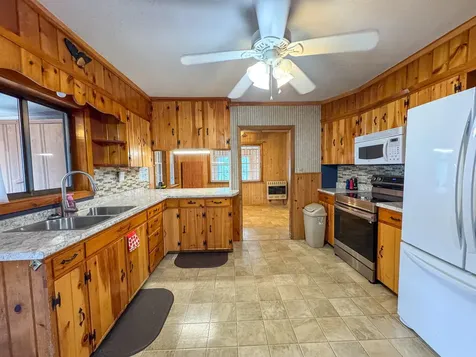 41 Lagrange Road Howland ME 04448
